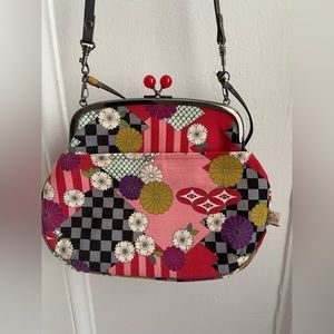 Japanese shoulder bag